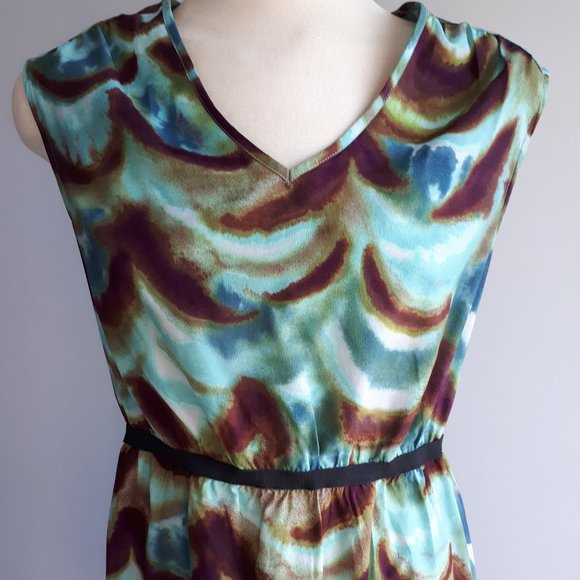 Ann Taylor LOFT Size 2 Petite Dress - Picture 3 of 4